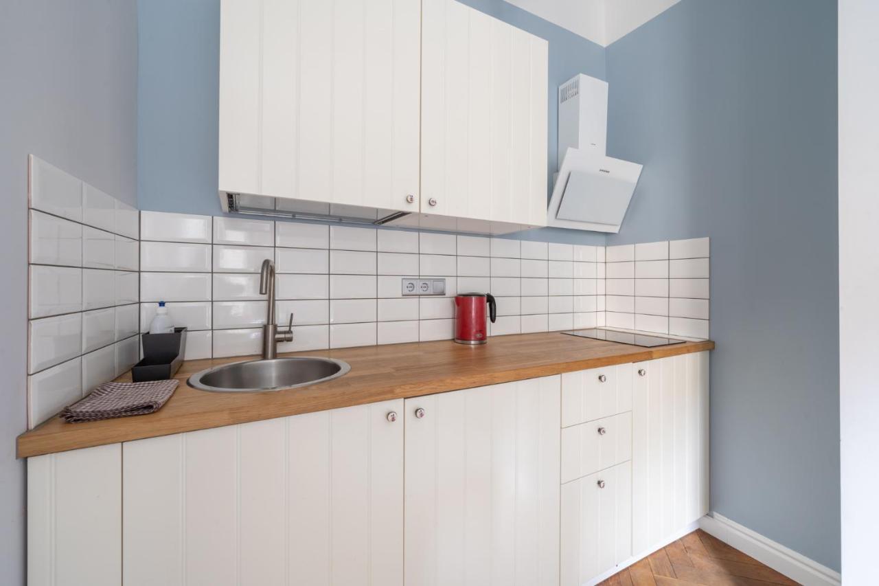 Апартамент Baltic Design With Free Parking And Self Check In Рига