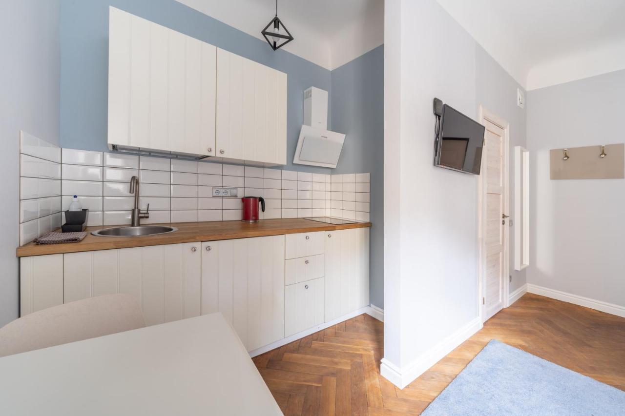 Baltic Design With Free Parking And Self Check In Апартамент *