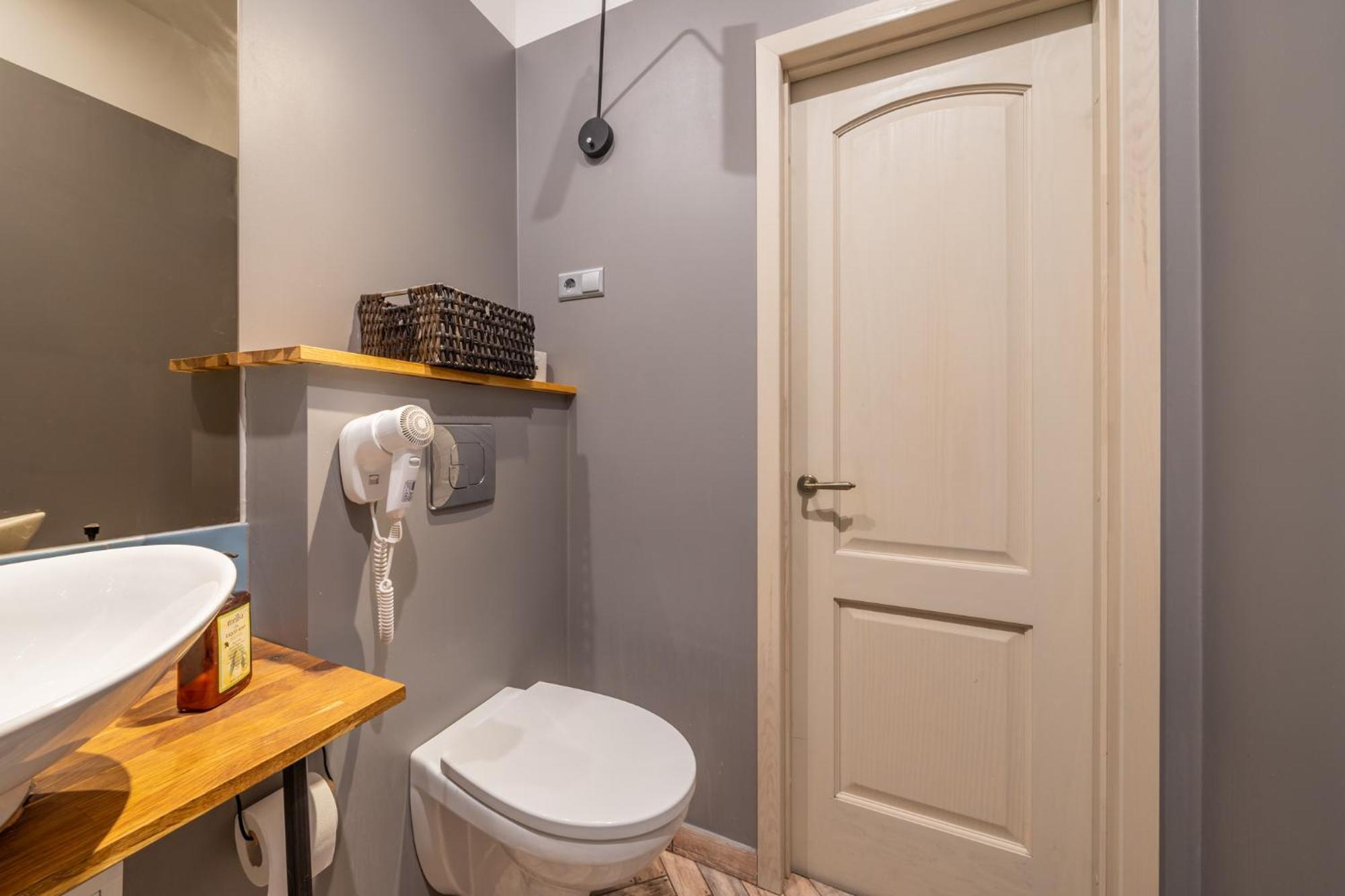 Baltic Design With Free Parking And Self Check In *