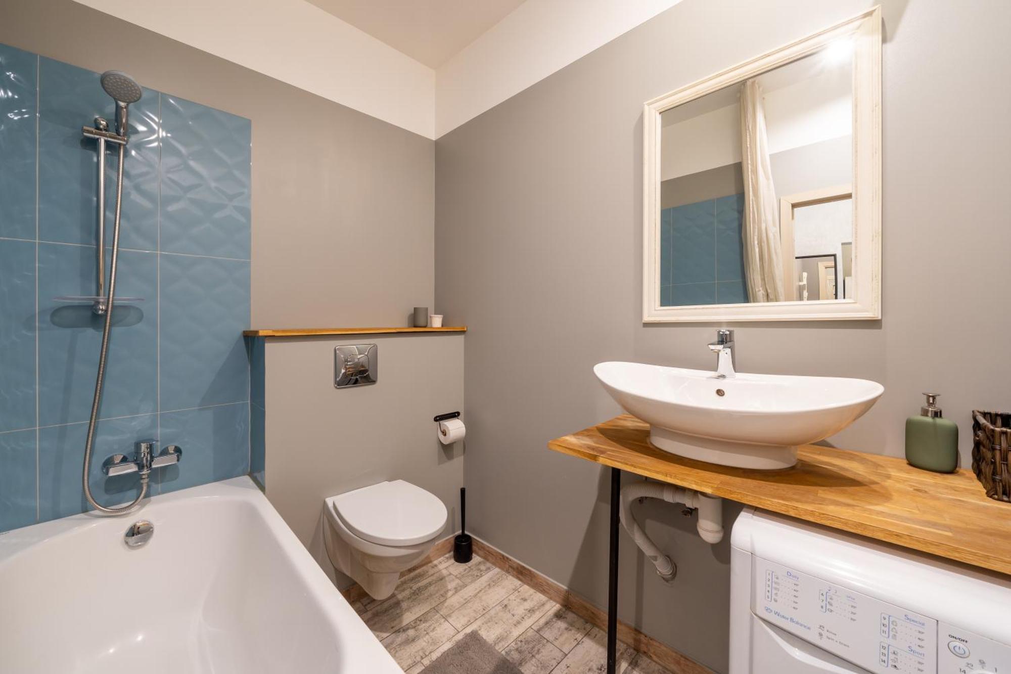 Baltic Design With Free Parking And Self Check In Апартамент