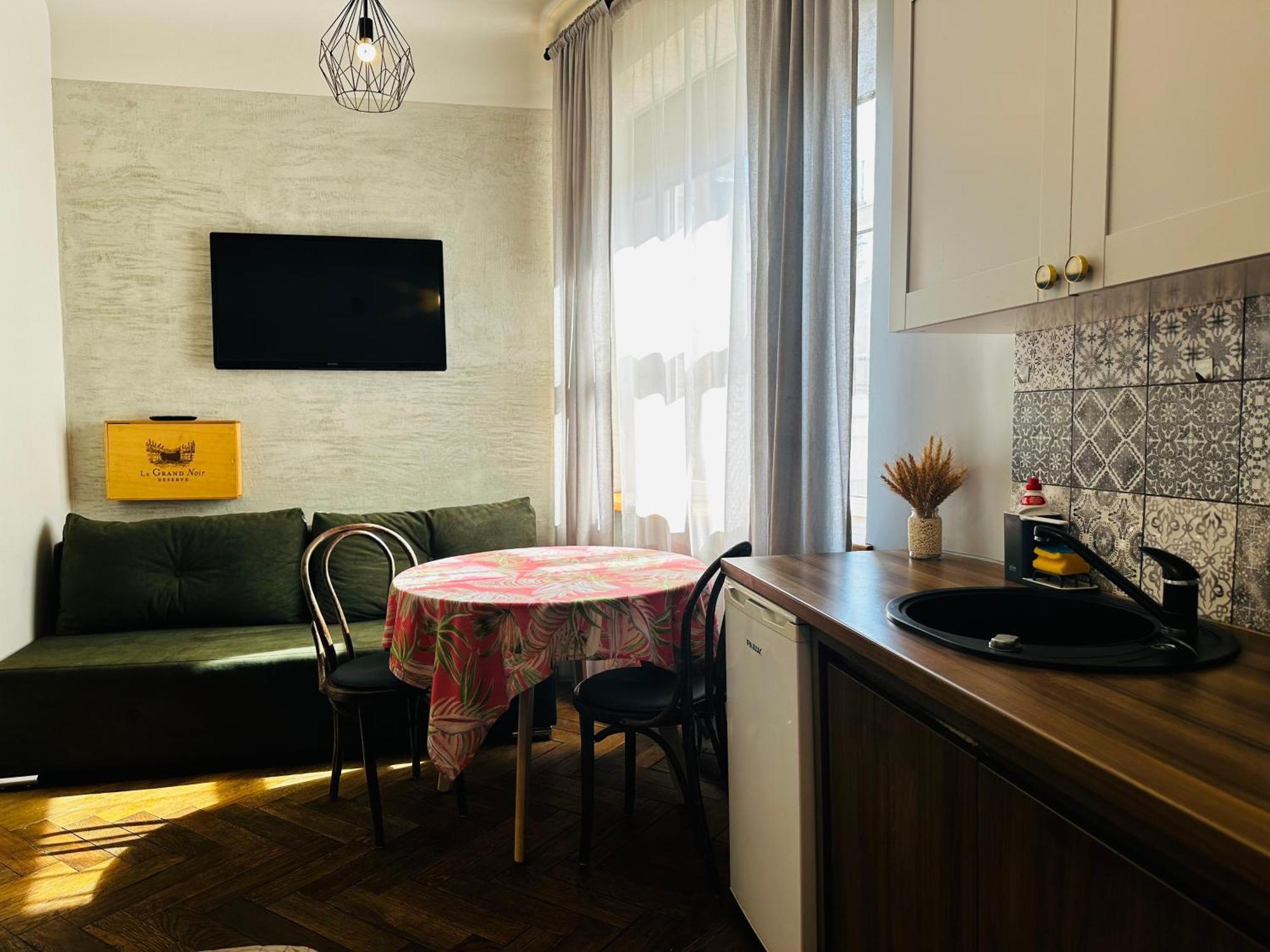 Baltic Design Apartments With Free Parking And Self Check In