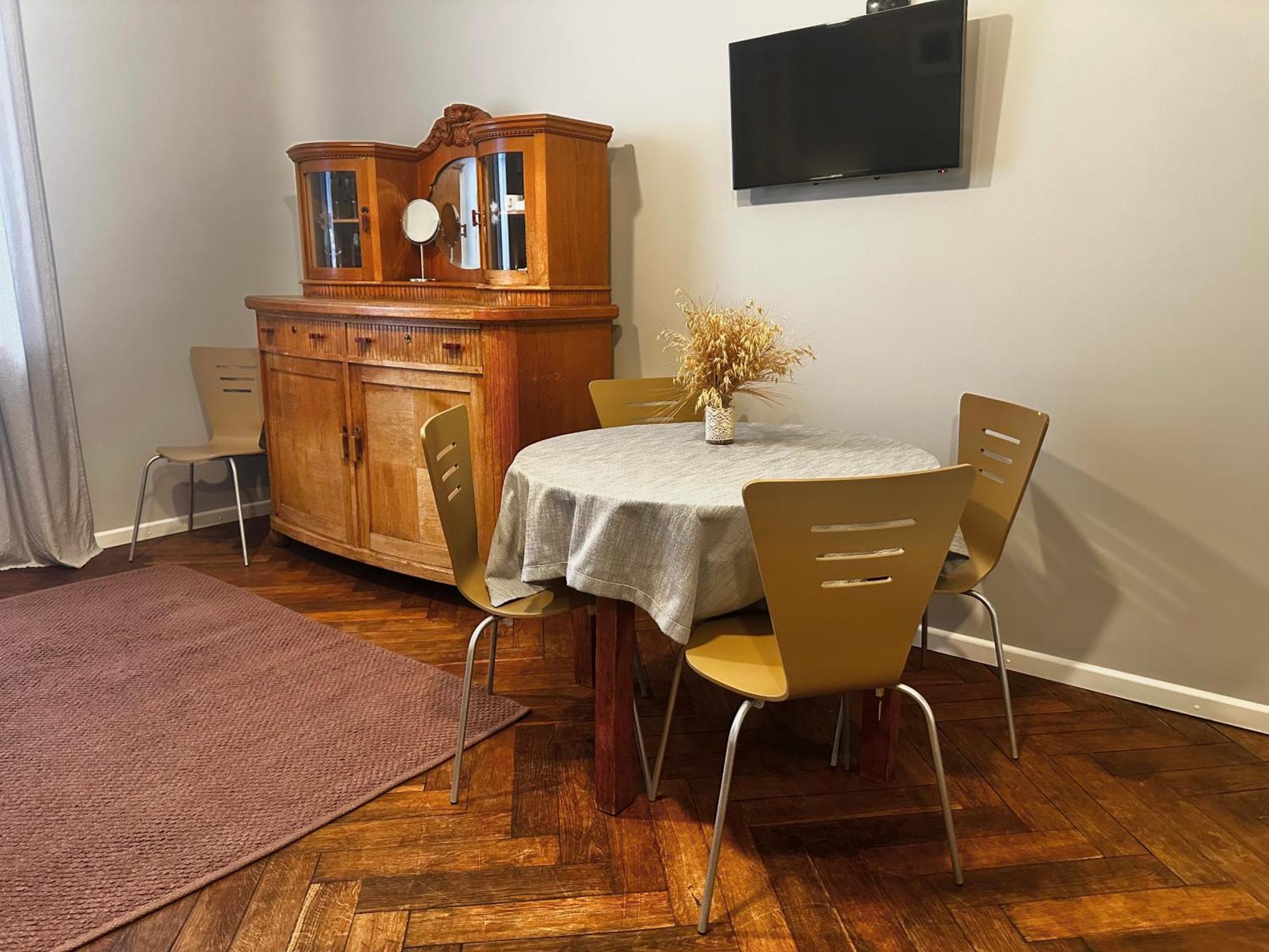 Baltic Design Apartments With Free Parking And Self Check In Butas *