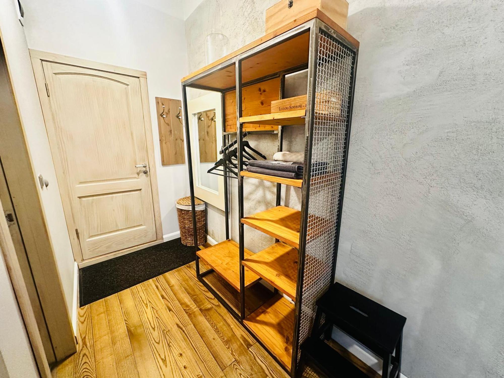 Baltic Design Apartments With Free Parking And Self Check In Riga